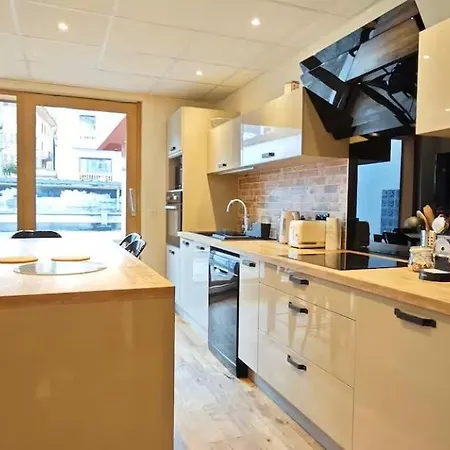 Apartment Albaron - Center Of Saint Maurice